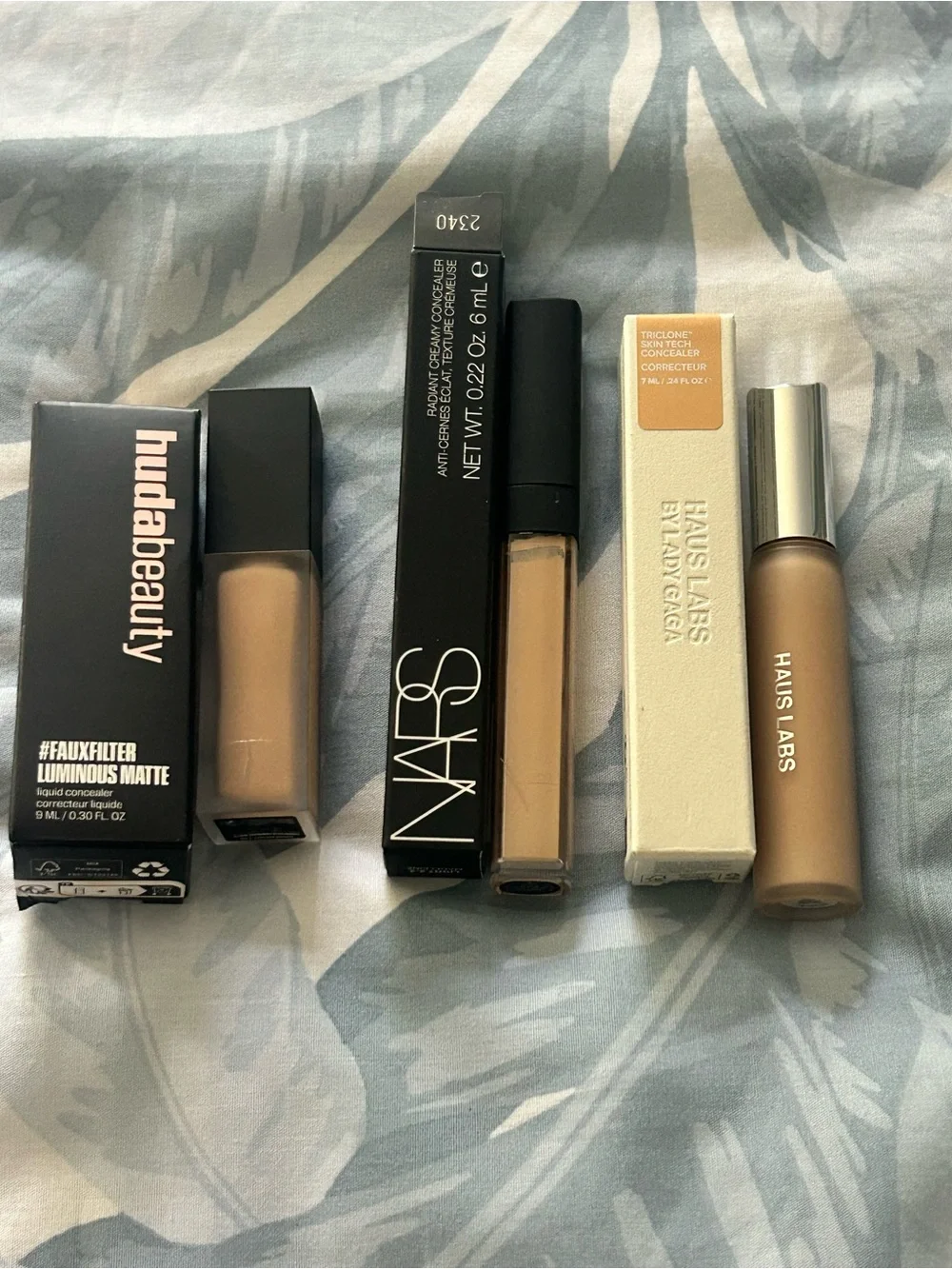Kosas Makeup Bundle – Brand New Samples & Minis + Cosmetic Bag